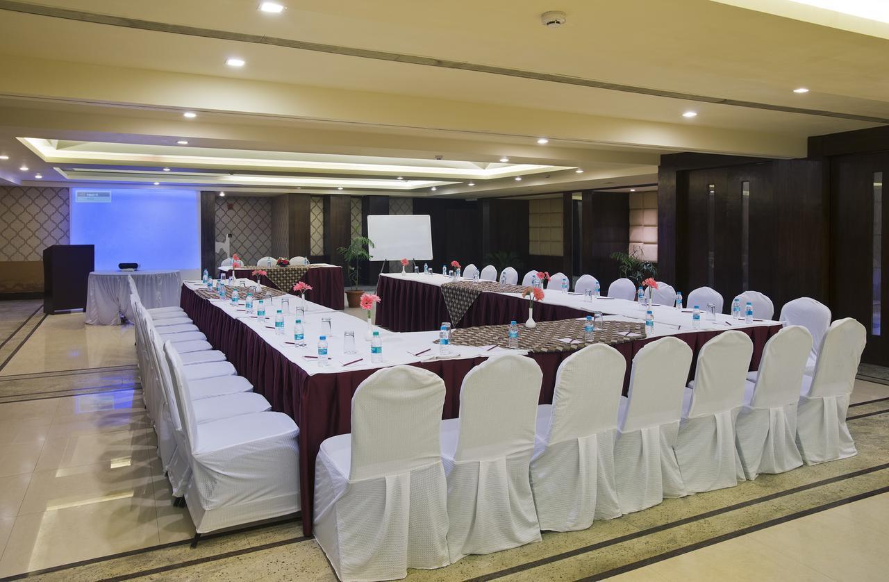 The Manor Bareilly By Leisure Hotels Exterior photo