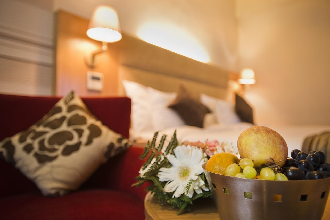 The Manor Bareilly By Leisure Hotels Exterior photo