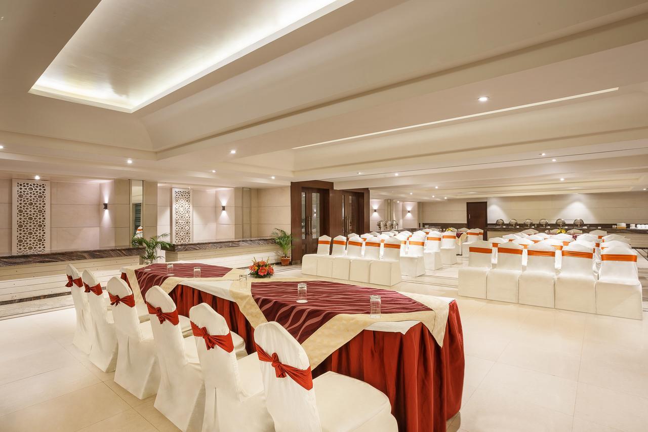 The Manor Bareilly By Leisure Hotels Exterior photo